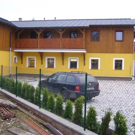 Apartamento U Trutnova