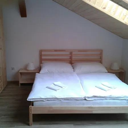 Apartamento U Trutnova